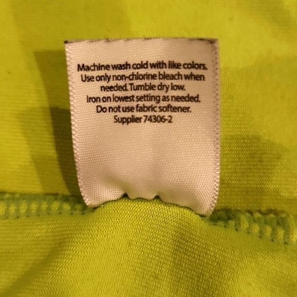 3/$20 Xersion Neon Grn Pullover Jacket - Picture 13 of 13